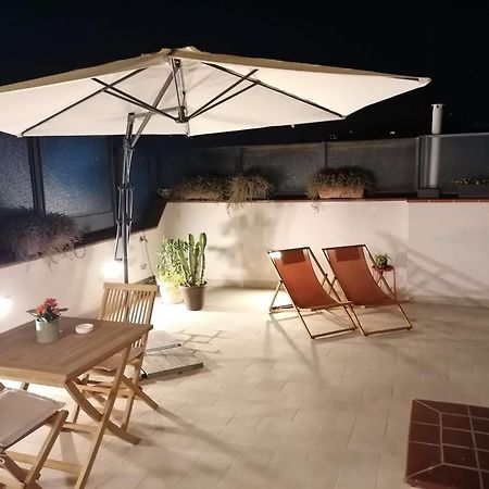 Appartement Terrazzo 44 à Naples Extérieur photo